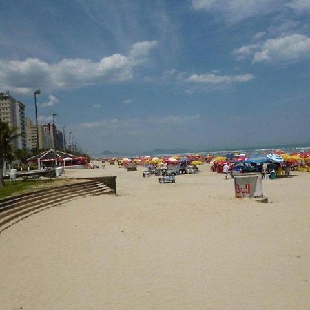 Praia Grande Apto 1 Quadra Do Mar Екстериор снимка